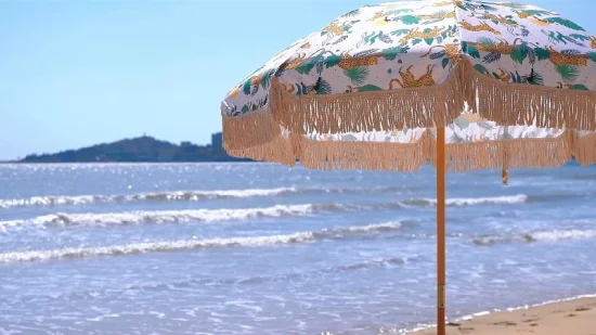 Ombrellone da spiaggia da viaggio per esterni rivestito in legno di alluminio da 200 cm con nappe